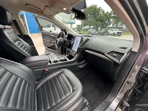 Used 2024 Ford Edge SEL AWD/4WD image 30