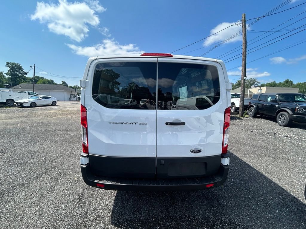 Used 2025 Ford Transit 250 Low Roof w/ Exterior Upgrade Package RWD image 6