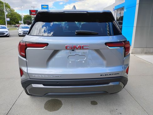 Used 2026 GMC Terrain Elevation AWD/4WD image 6
