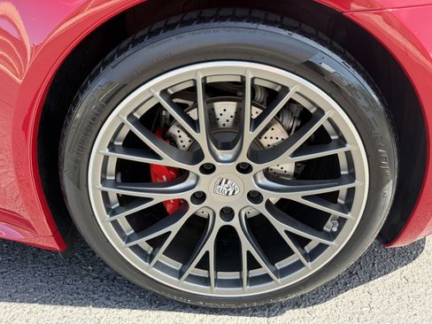 Certified 2017 Porsche 911 Targa 4S AWD/4WD image 9