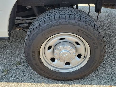 Used 2021 RAM 2500 Tradesman w/ Protection Group AWD/4WD image 30