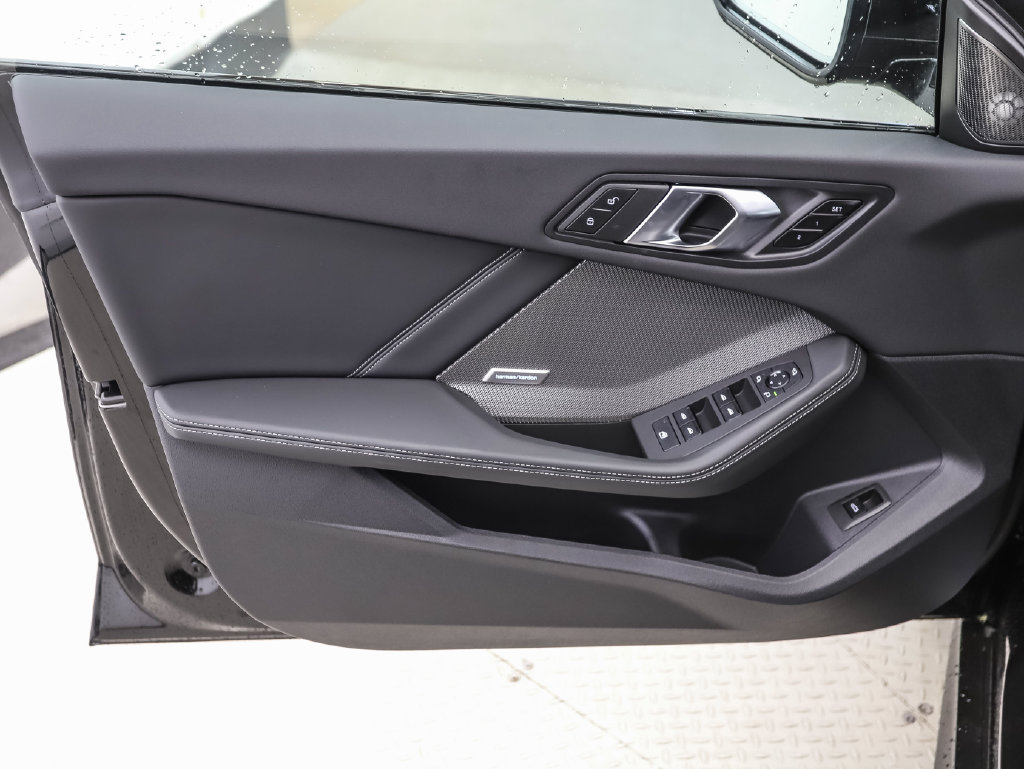 Used 2026 BMW 228i xDrive w/ Technology Package AWD/4WD image 9