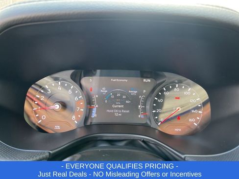 New 2026 Jeep Compass Latitude image 15