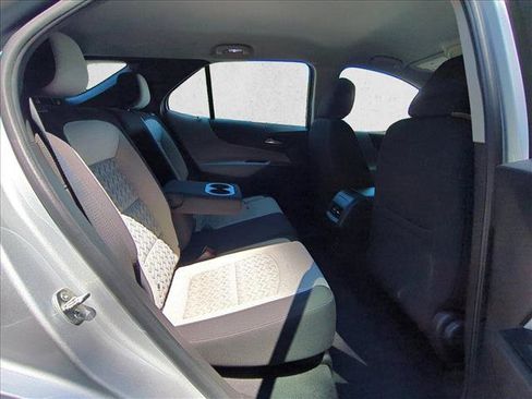 Used 2022 Chevrolet Equinox LS w/ Driver Confidence II Package FWD image 22