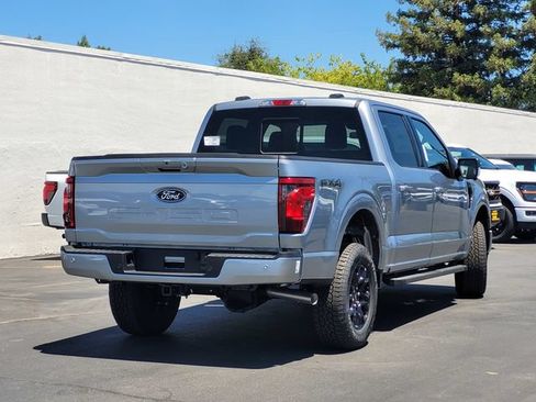 New 2026 Ford F150 XLT w/ Equipment Group 302A MID AWD/4WD image 4