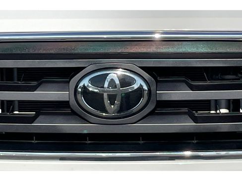 Used 2023 Toyota Tacoma SR5 image 42