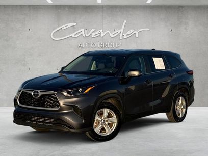 Used 2023 Toyota Highlander L