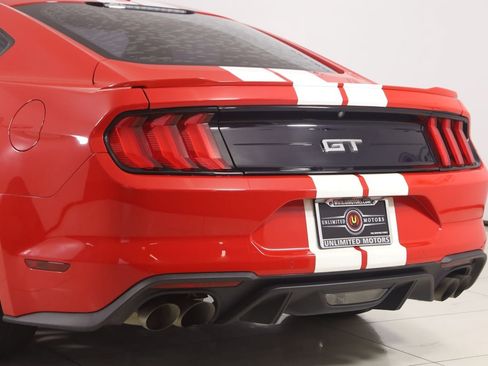 Used 2019 Ford Mustang GT RWD image 25