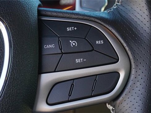 Used 2022 Dodge Challenger SRT Hellcat image 22