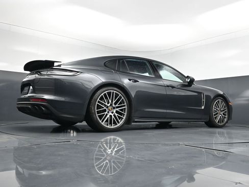 Certified 2023 Porsche Panamera 4 Platinum Edition w/ Assistance Package AWD/4WD image 26