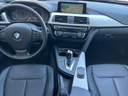 Used 2016 BMW 320i xDrive Sedan image 4