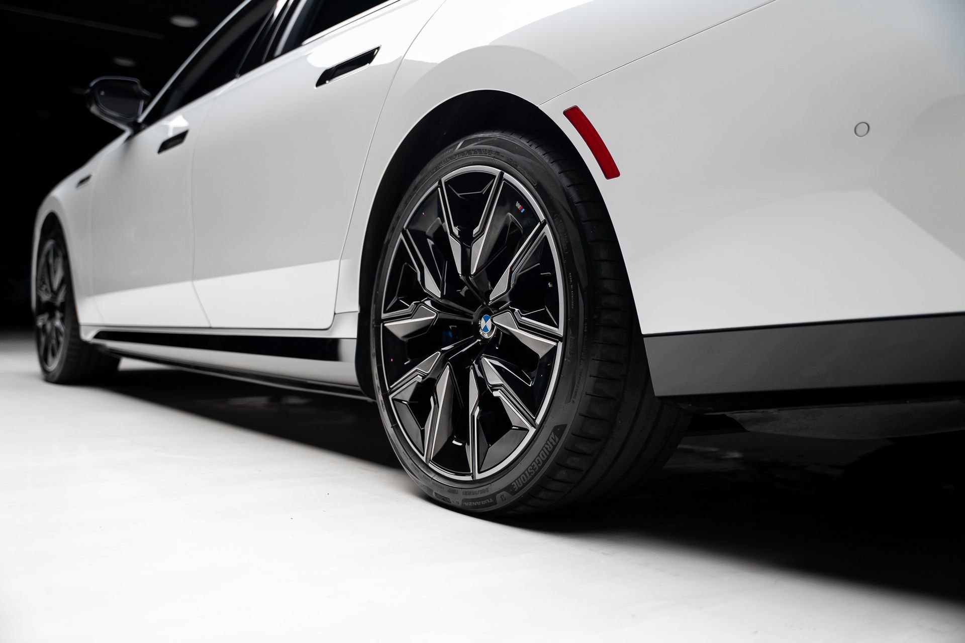Used 2024 BMW i7 M70 AWD/4WD image 78