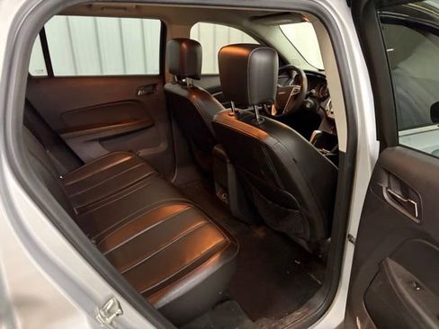 Used 2015 GMC Terrain SLT w/ Chrome Appearance Package image 15