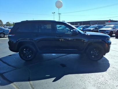 Used 2024 Jeep Grand Cherokee Altitude