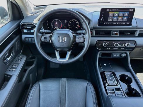Certified 2025 Honda Pilot EX-L image 25