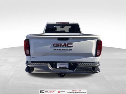 Used 2021 GMC Sierra 1500 4x4 Double Cab w/ Sierra Value Package image 4