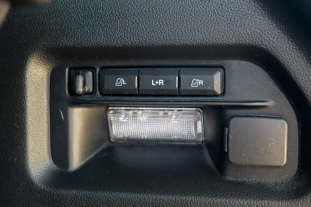Used 2024 Ford Explorer ST w/ Equipment Group 401A AWD/4WD image 64