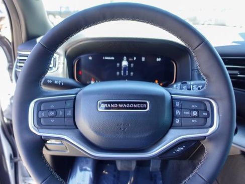 New 2026 Jeep Grand Wagoneer L Limited w/ Premium Group II AWD/4WD image 13