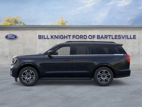New 2025 Ford Expedition Active image 4