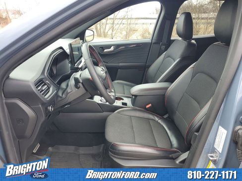 Used 2023 Ford Escape ST-Line Select w/ Tech Pack #2 image 10