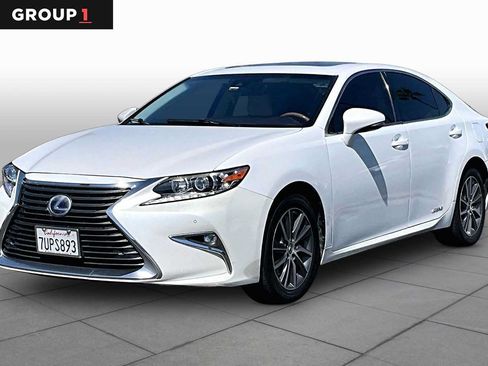 Used 2016 Lexus ES 300h w/ Navigation System Package FWD image 1