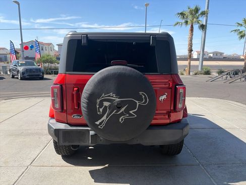 Used 2022 Ford Bronco Outer Banks AWD/4WD image 5