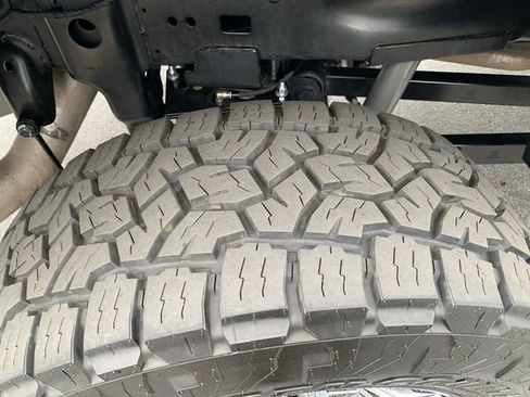 Used 2026 RAM 2500 Limited w/ Towing Technology Group AWD/4WD image 36