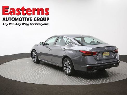 Used 2025 Nissan Altima 2.5 SV FWD image 64