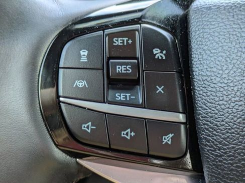 Used 2022 Ford Explorer Platinum w/ Technology Package image 30