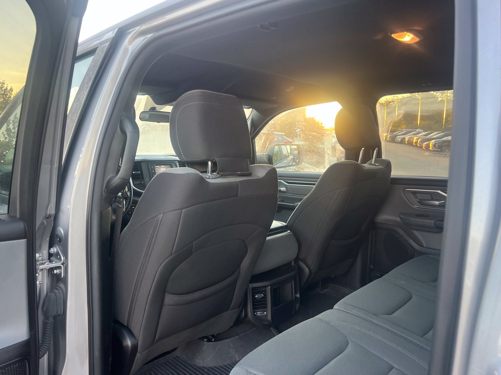Used 2022 RAM 1500 Big Horn AWD/4WD image 16