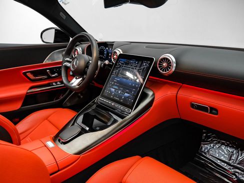 Used 2022 Mercedes-Benz SL 55 AMG 4MATIC image 57