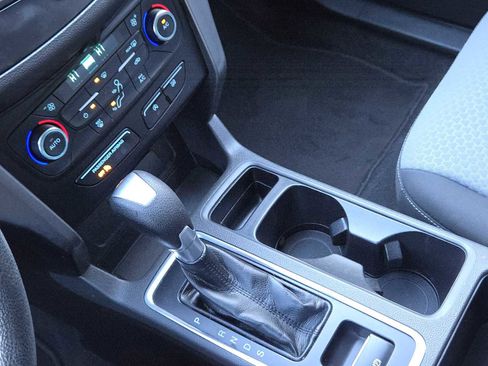 Used 2017 Ford Escape SE image 20