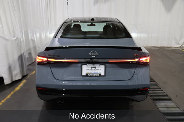 Used 2026 Nissan Sentra SR w/ Floor Mat Package FWD image 4