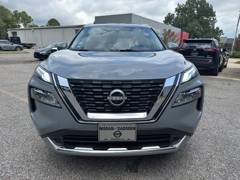 Certified 2023 Nissan Rogue Platinum w/ Platinum Premium Package image 8