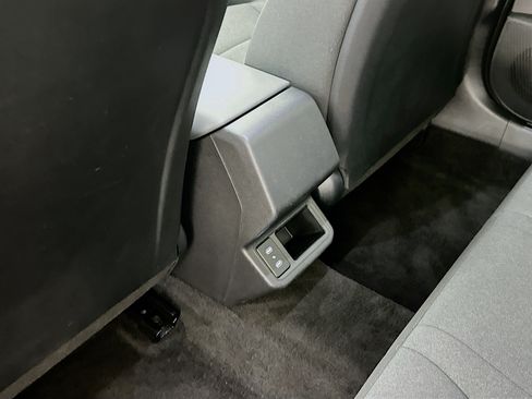 Used 2025 Kia K4 FWD image 28