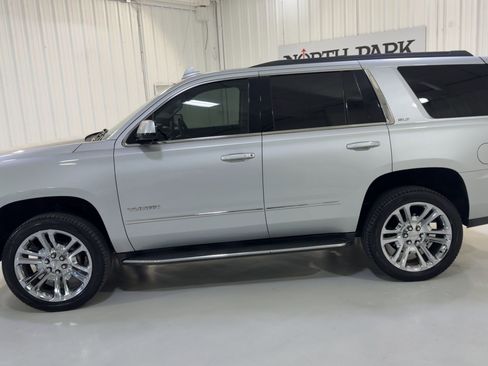 Used 2018 GMC Yukon SLT w/ Premium Edition RWD image 6