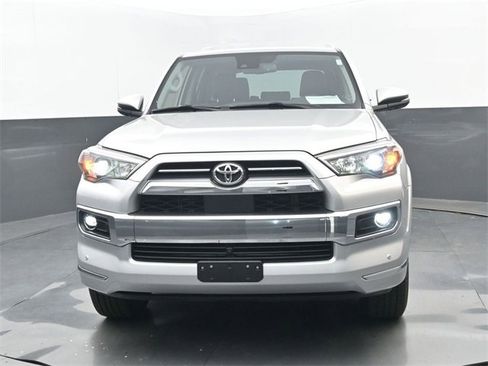 Used 2022 Toyota 4Runner Limited image 20