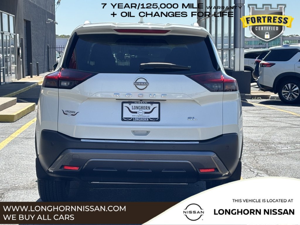 Used 2023 Nissan Rogue SL w/ SL Premium Package FWD image 4