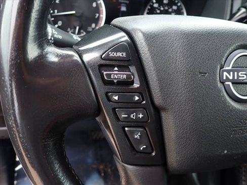 Used 2023 Nissan Titan SV w/ SV Convenience Package AWD/4WD image 12