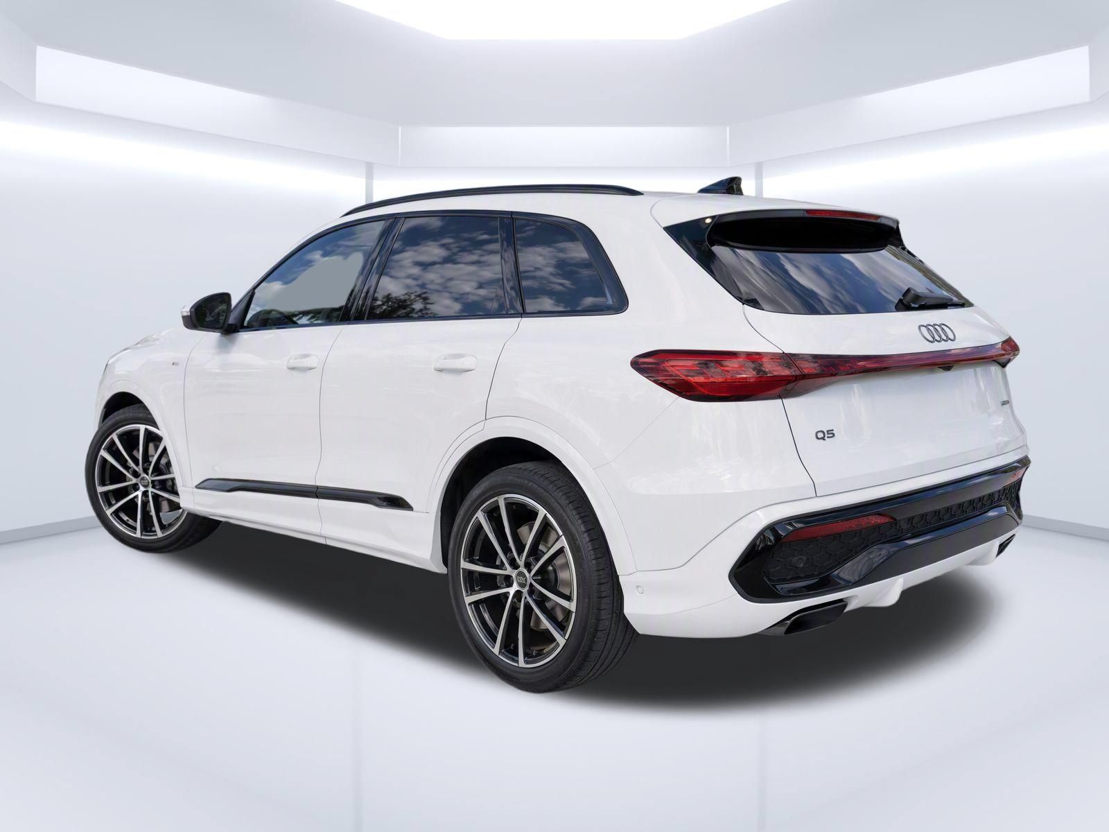 New 2026 Audi Q5 Premium Plus AWD/4WD image 3