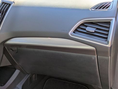 Used 2024 Ford Edge SEL w/ Convenience Package image 21