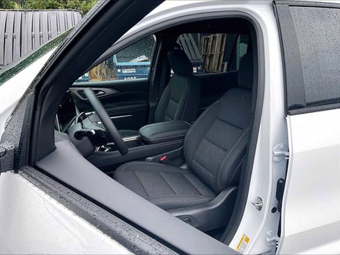 New 2026 Chevrolet Traverse LT w/ Midnight/Sport Edition image 11