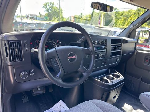 Used 2012 GMC Savana 3500 LS w/ Power Package RWD image 11