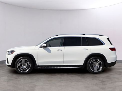 New 2026 Mercedes-Benz GLS 450 4MATIC image 4