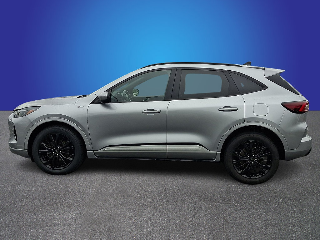 Used 2023 Ford Escape ST-Line Elite AWD/4WD image 7