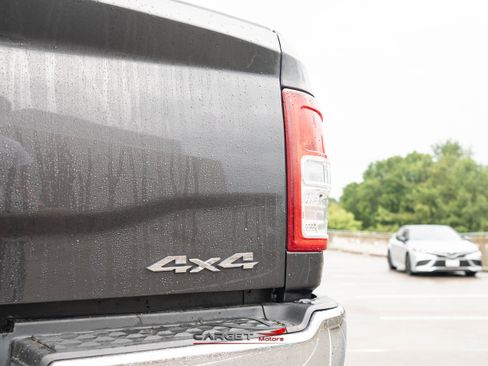 Used 2021 RAM 2500 Big Horn image 40