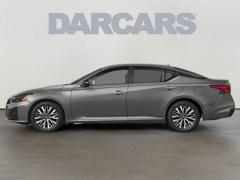New 2026 Nissan Altima 2.5 SV w/ SV Special Edition Package AWD/4WD image 2