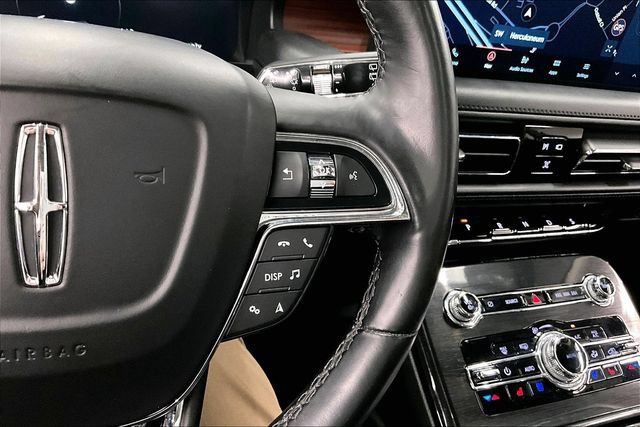 Used 2023 Lincoln Nautilus Reserve w/ Monochromatic Package FWD image 26