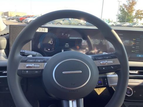 Certified 2025 Hyundai Sonata SEL image 39