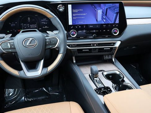 New 2026 Lexus RX 350 image 17